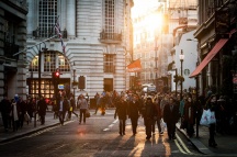 Challenging Arbitrators and their Awards under English Law